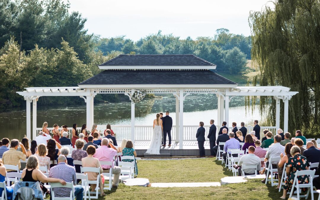 Outdoor wedding ceremony at Parker Run Vineyards